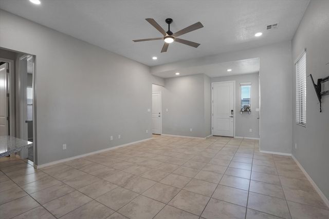 5627 Linq Place NE, Rio Rancho, NM 87144