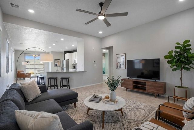 5627 Linq Place NE, Rio Rancho, NM 87144