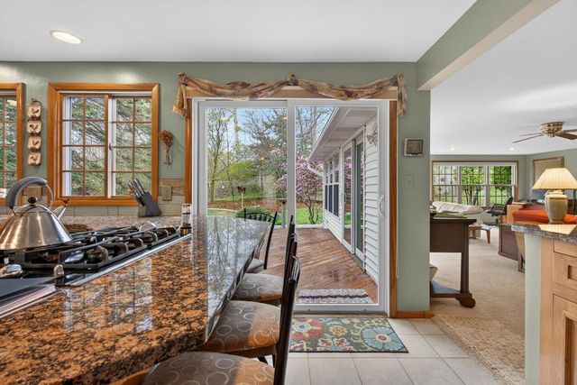 2429 MORNING STAR TRAIL, Green Bay, WI 54302