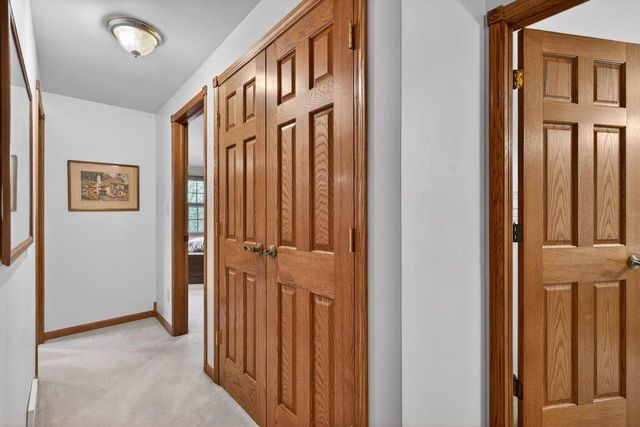 2429 MORNING STAR TRAIL, Green Bay, WI 54302