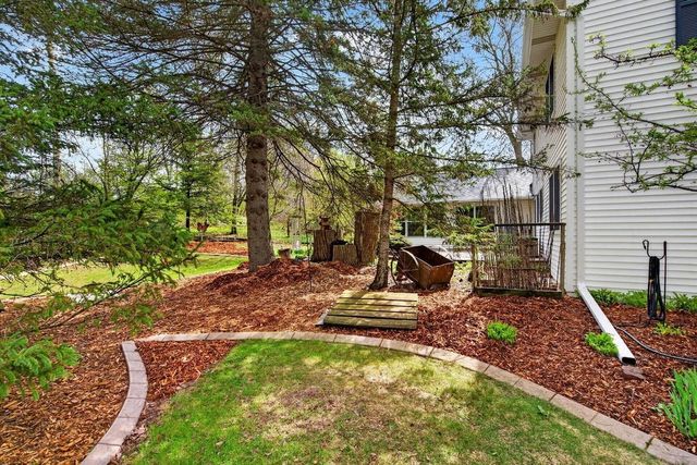 2429 MORNING STAR TRAIL, Green Bay, WI 54302