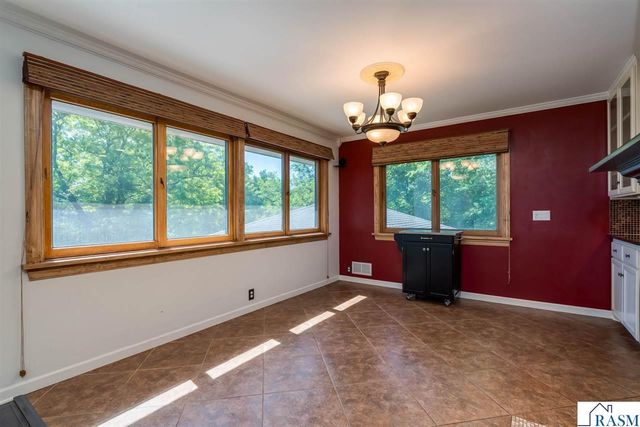 626 Austin Drive, St. Peter, MN 56082