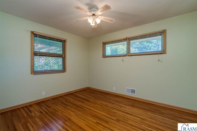 626 Austin Drive, St. Peter, MN 56082