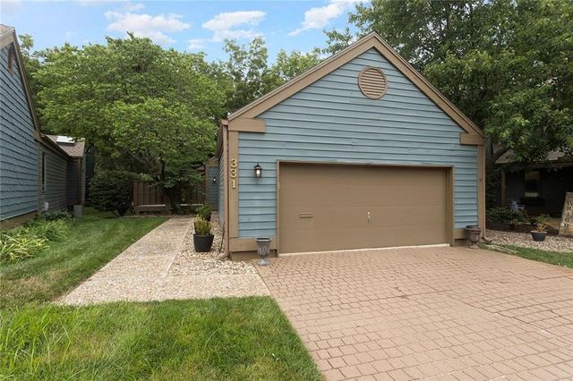 331 Westwoods Circle, Liberty, MO 64068