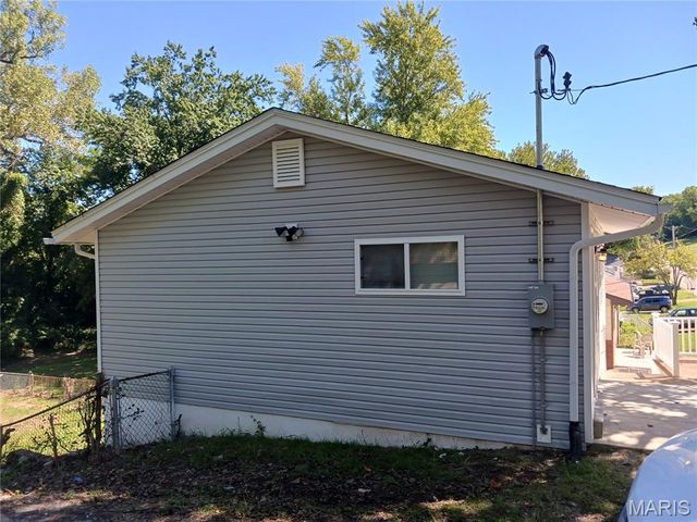 601 Ruggles Road, Ferguson, MO 63135