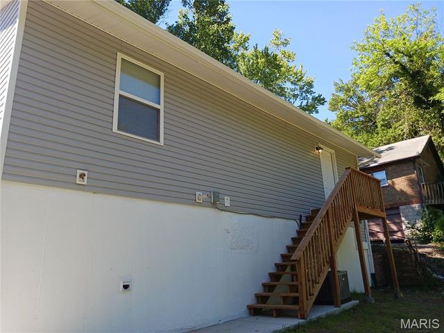 601 Ruggles Road, Ferguson, MO 63135