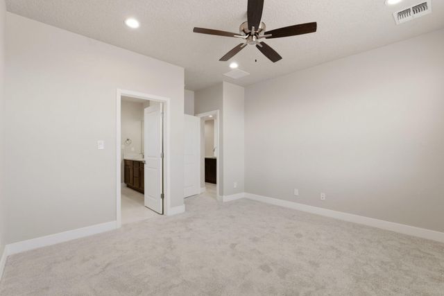 4305 Mountain Trail Loop NE, Rio Rancho, NM 87144