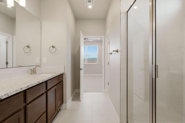 4305 Mountain Trail Loop NE, Rio Rancho, NM 87144