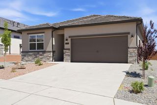 4305 Mountain Trail Loop NE, Rio Rancho, NM 87144