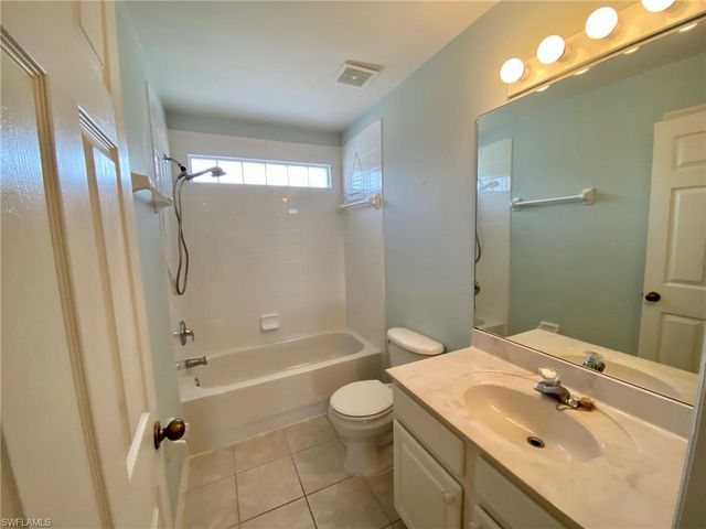 74 Burnt Pine DR, Naples, FL 34119
