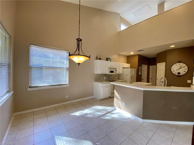 74 Burnt Pine DR, Naples, FL 34119