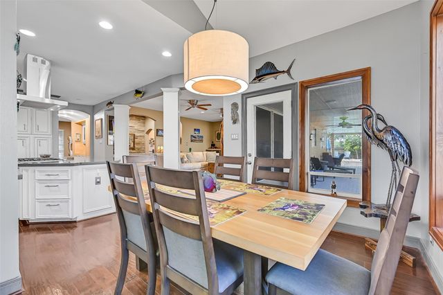 3934 Tres Drive, Galveston, TX 77554