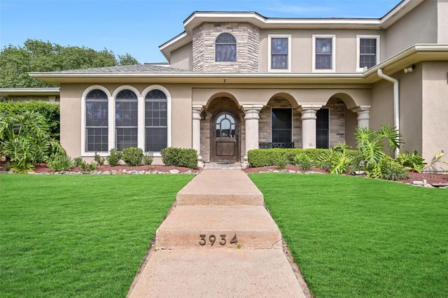 3934 Tres Drive, Galveston, TX 77554