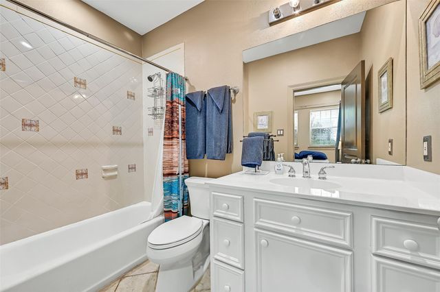 3934 Tres Drive, Galveston, TX 77554