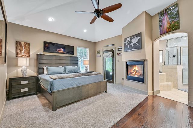 3934 Tres Drive, Galveston, TX 77554