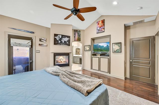 3934 Tres Drive, Galveston, TX 77554