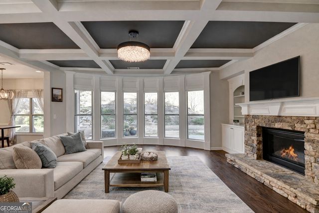 4419 Sierra Creek Drive, Hoschton, GA 30548