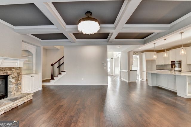 4419 Sierra Creek Drive, Hoschton, GA 30548