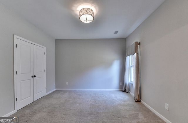 4419 Sierra Creek Drive, Hoschton, GA 30548