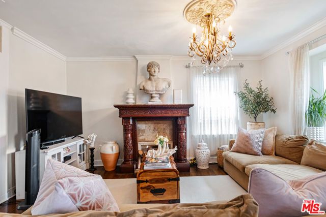 2558 Torrance Boulevard, Torrance, CA 90503