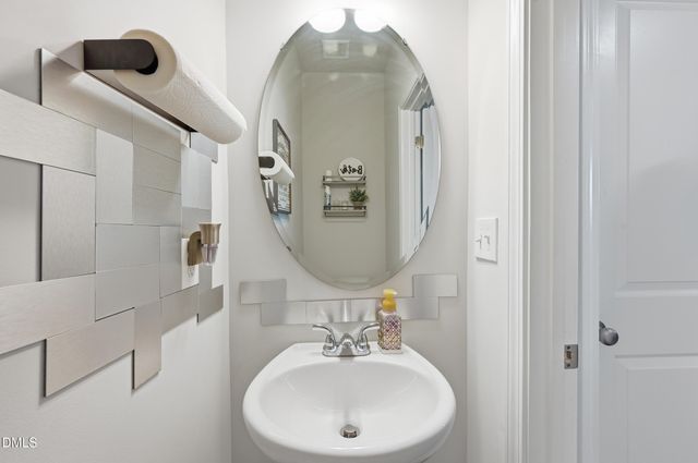 170 Gill Farm Way, Franklinton, NC 27525