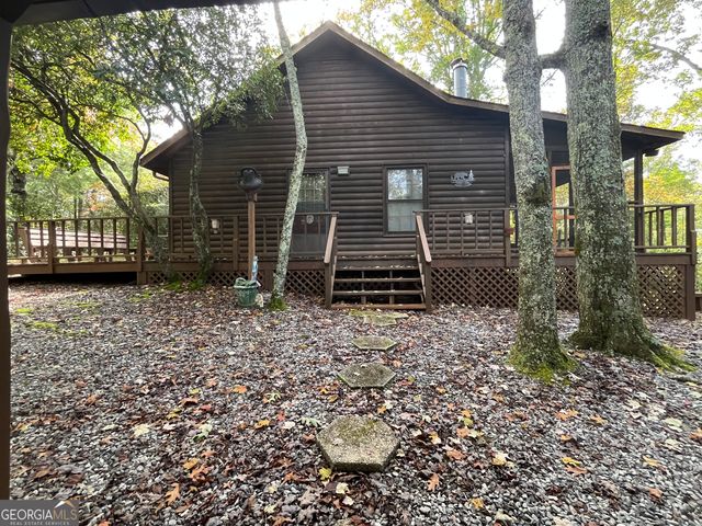 169 Wildhorse Cove Circle, Cleveland, GA 30528