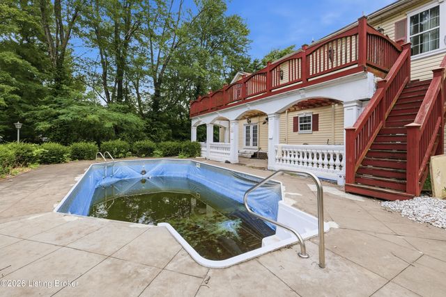 1237 Bates Ave, Louisville, KY 40219