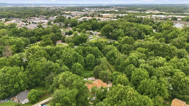 1237 Bates Ave, Louisville, KY 40219
