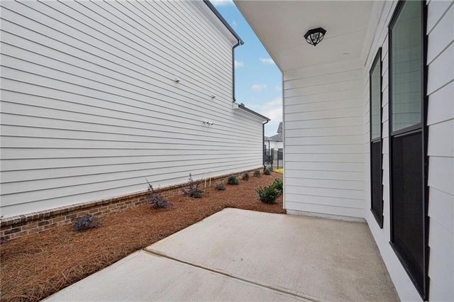 1028 Eastman Court, Hoschton, GA 30548