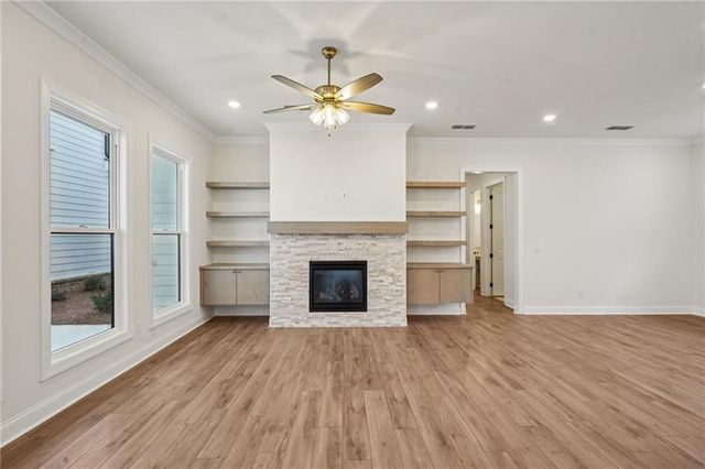 1028 Eastman Court, Hoschton, GA 30548