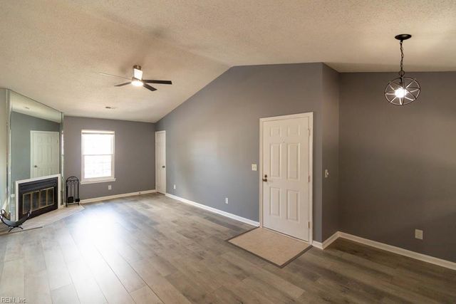 4831 Station House LN, Virginia Beach, VA 23455