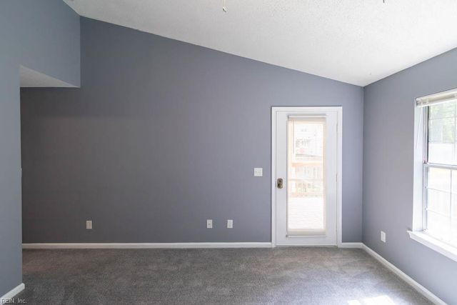 4831 Station House LN, Virginia Beach, VA 23455