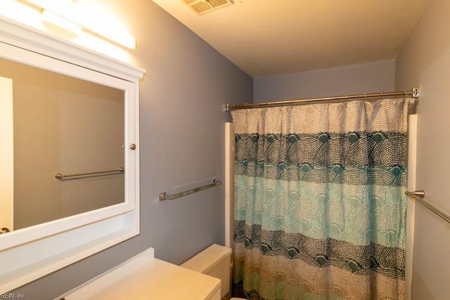 4831 Station House LN, Virginia Beach, VA 23455