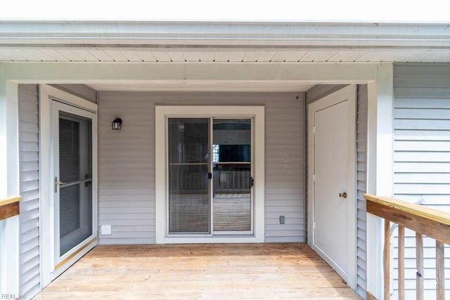 4831 Station House LN, Virginia Beach, VA 23455