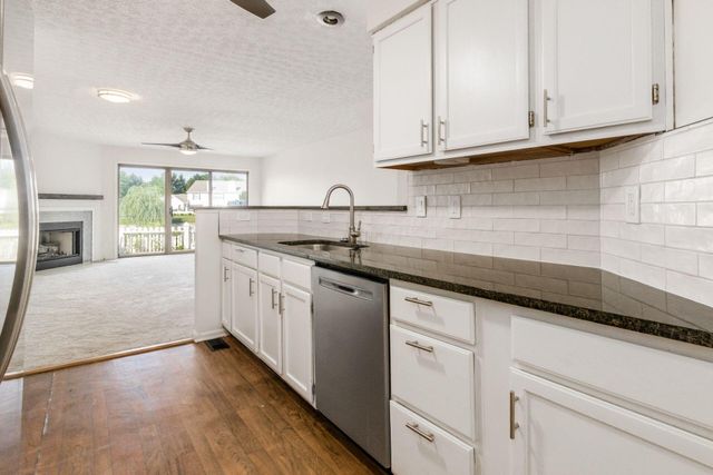 3656 Lakestone Circle, Hilliard, OH 43026