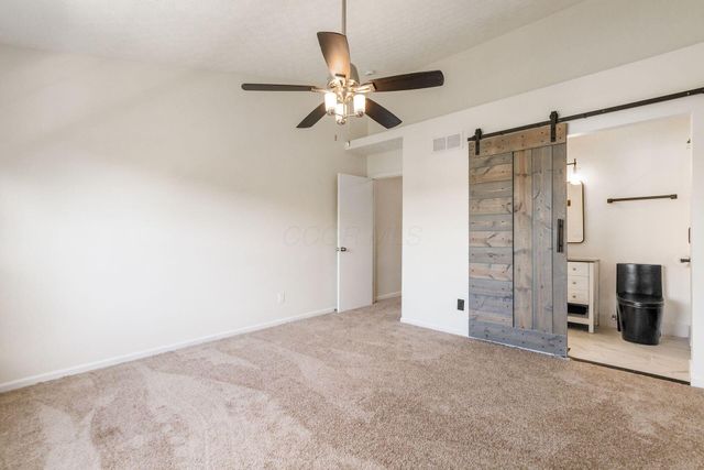 3656 Lakestone Circle, Hilliard, OH 43026