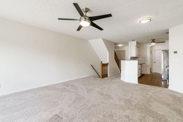 3656 Lakestone Circle, Hilliard, OH 43026