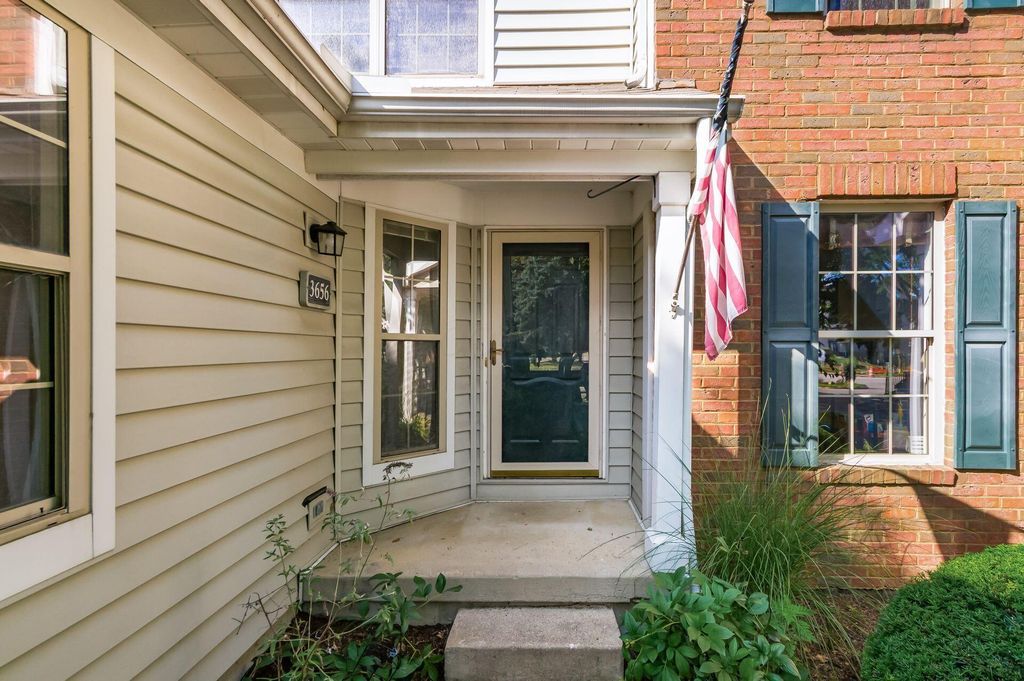 3656 Lakestone Circle, Hilliard, OH 43026
