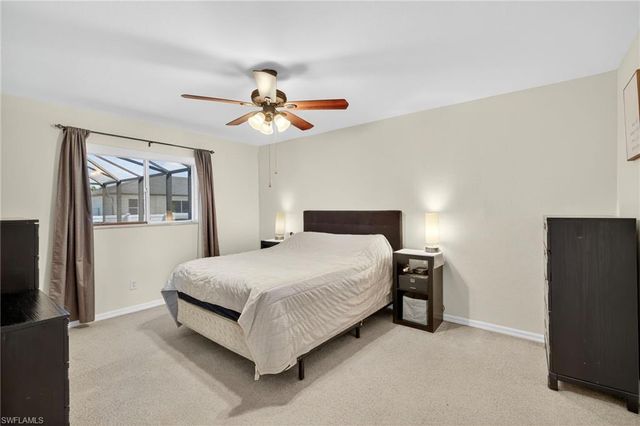 1633 NW 37th PL, Cape Coral, FL 33993