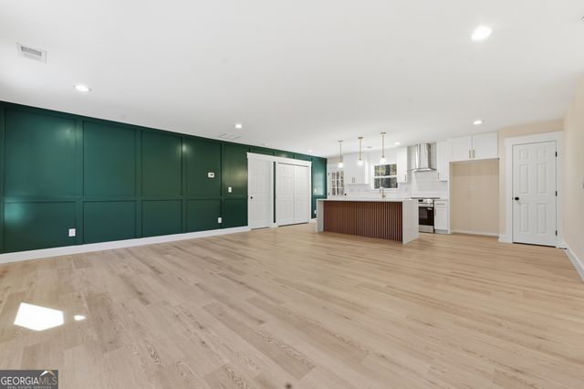 28 Weems SPUR SW, Cartersville, GA 30120