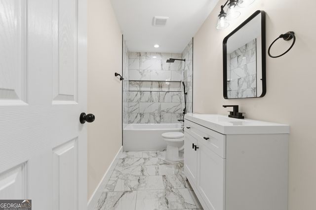 28 Weems SPUR SW, Cartersville, GA 30120