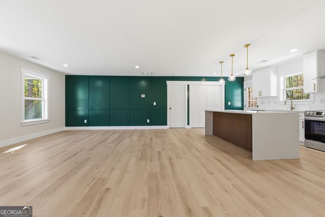 28 Weems SPUR SW, Cartersville, GA 30120