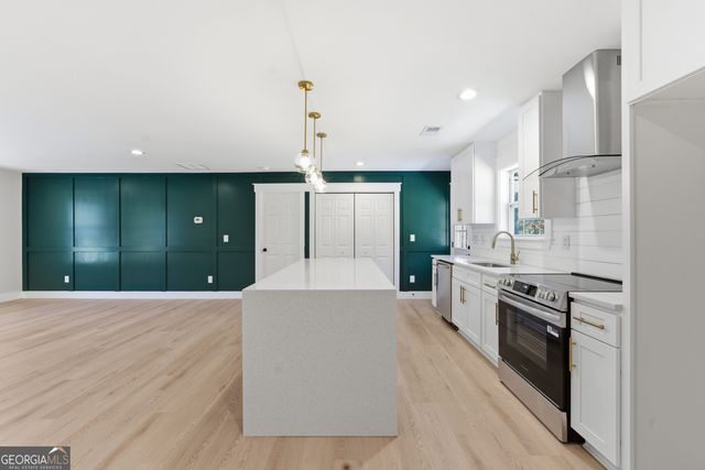 28 Weems SPUR SW, Cartersville, GA 30120