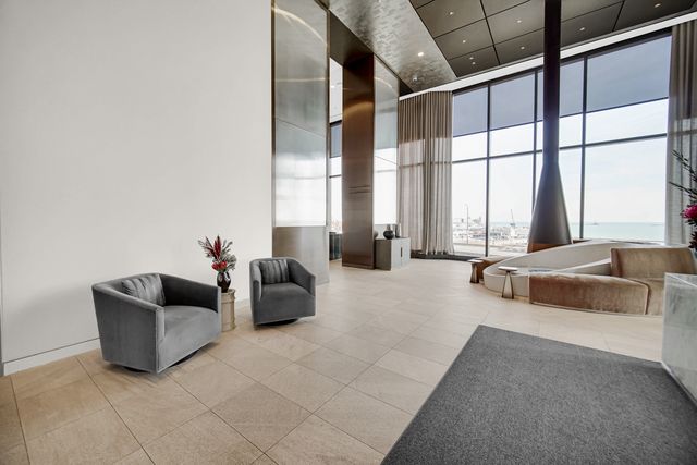 211 N Harbor Drive 1207, Chicago, IL 60601