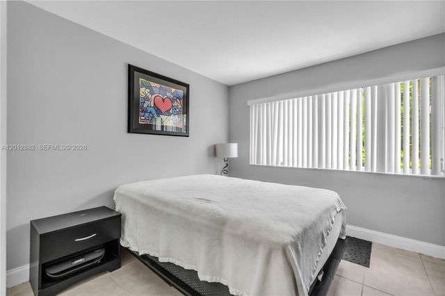 9820 NW 65th Court B13, Tamarac, FL 33321
