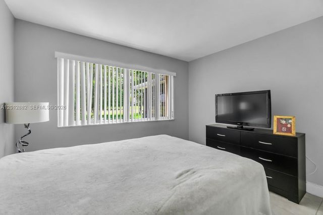 9820 NW 65th Court B13, Tamarac, FL 33321