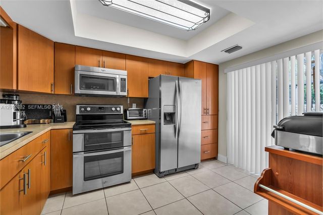 9820 NW 65th Court B13, Tamarac, FL 33321