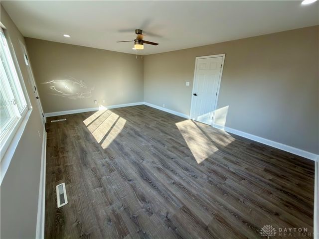 1615 Parkhill Drive, Dayton, OH 45406