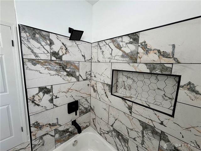 1615 Parkhill Drive, Dayton, OH 45406