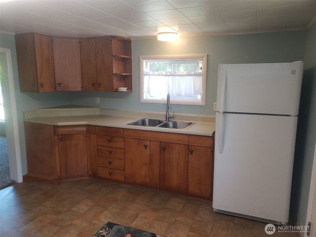845 SW 3rd. Avenue, Castle Rock, WA 98611